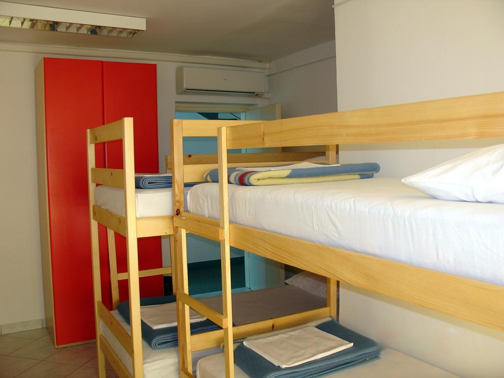 Hostel Amfora Fažana エクステリア 写真