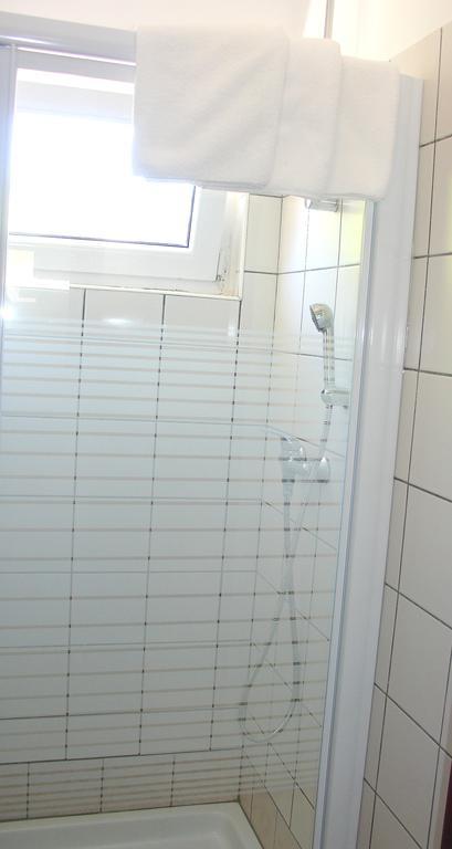 Hostel Amfora Fažana エクステリア 写真